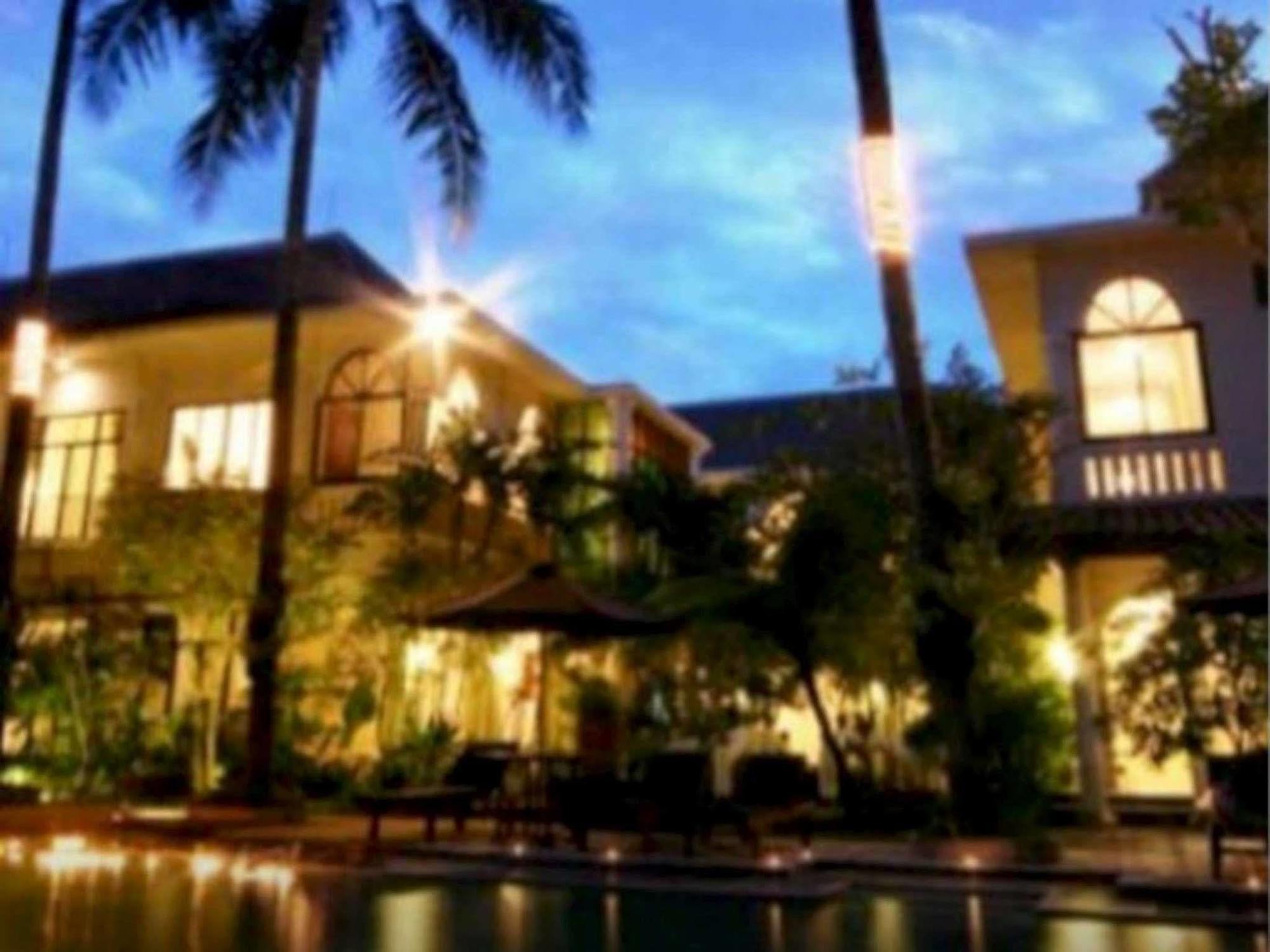 Hotel Sarasvati Borobudur Magelang